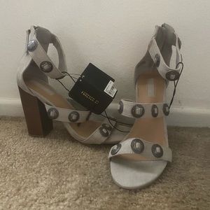 Never worn, tags still on. Forever21 heels